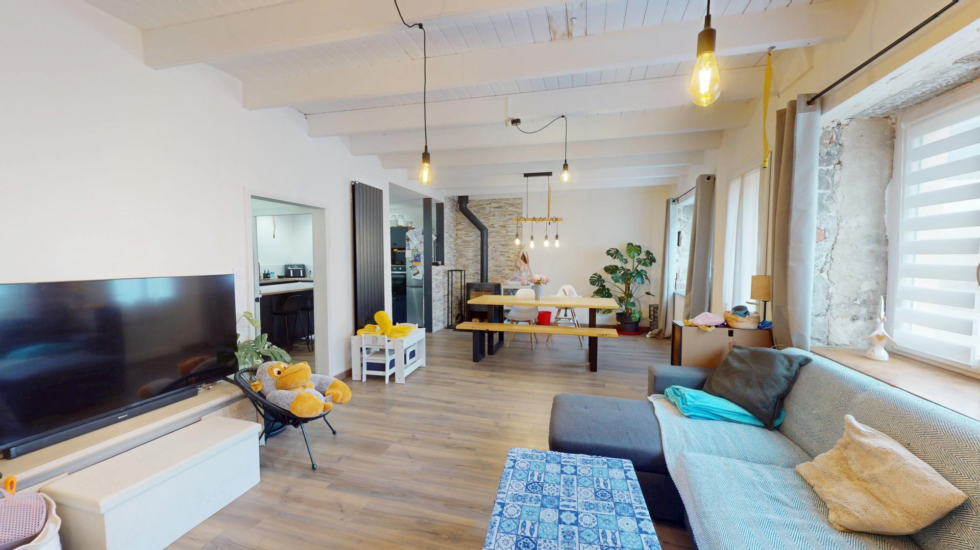 Maison à vendre, 148m², Leuhan