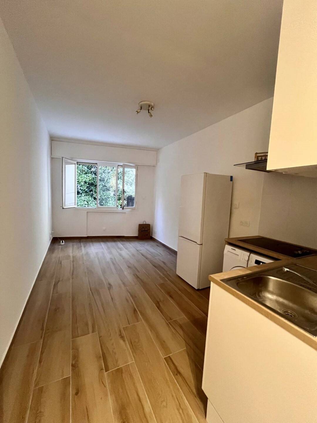 Appartement à louer, 19m², Nice
