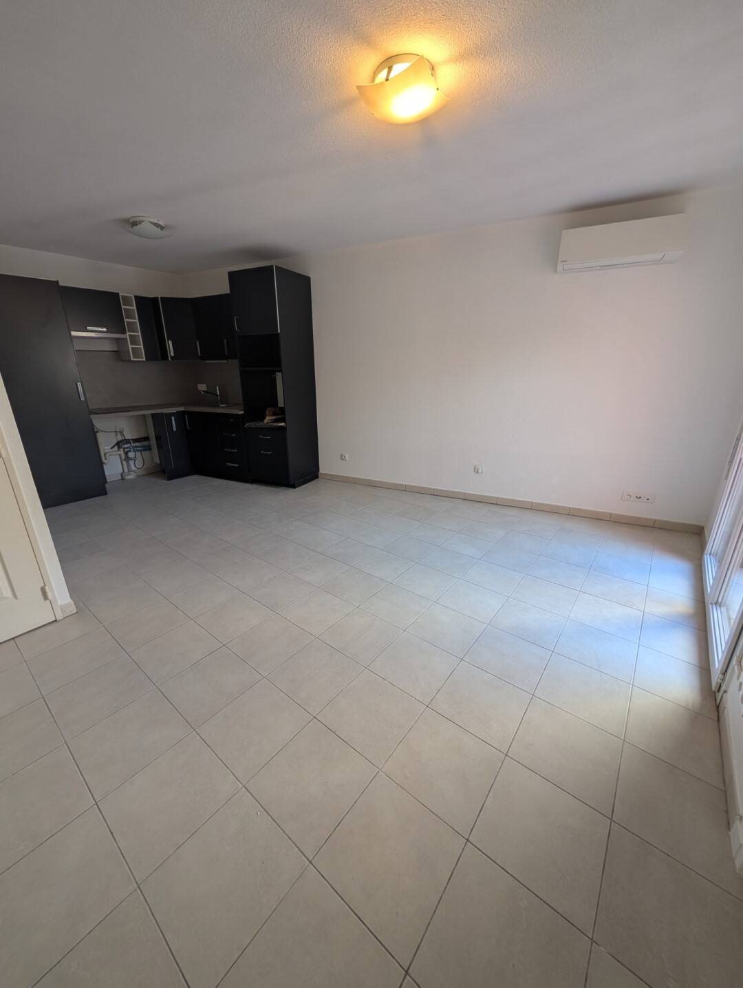 Appartement à louer, 36m², Saint-Martin-du-Var