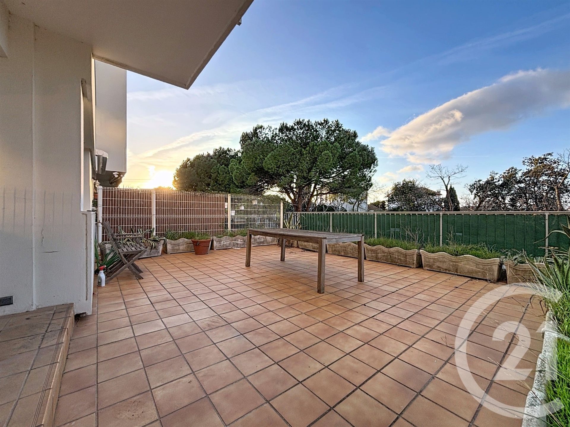 Appartement à louer, 41m², Marseille 8ème