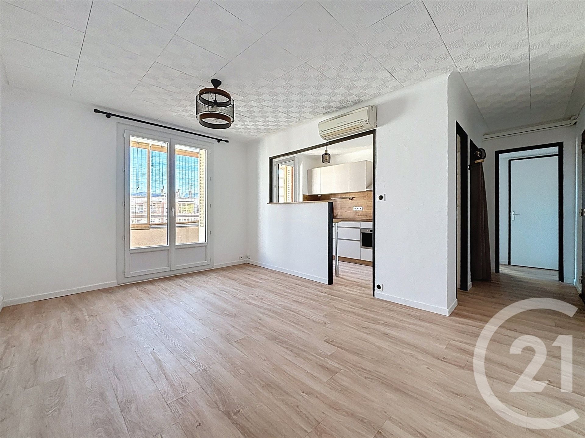 Appartement à louer, 52m², Marseille 9ème
