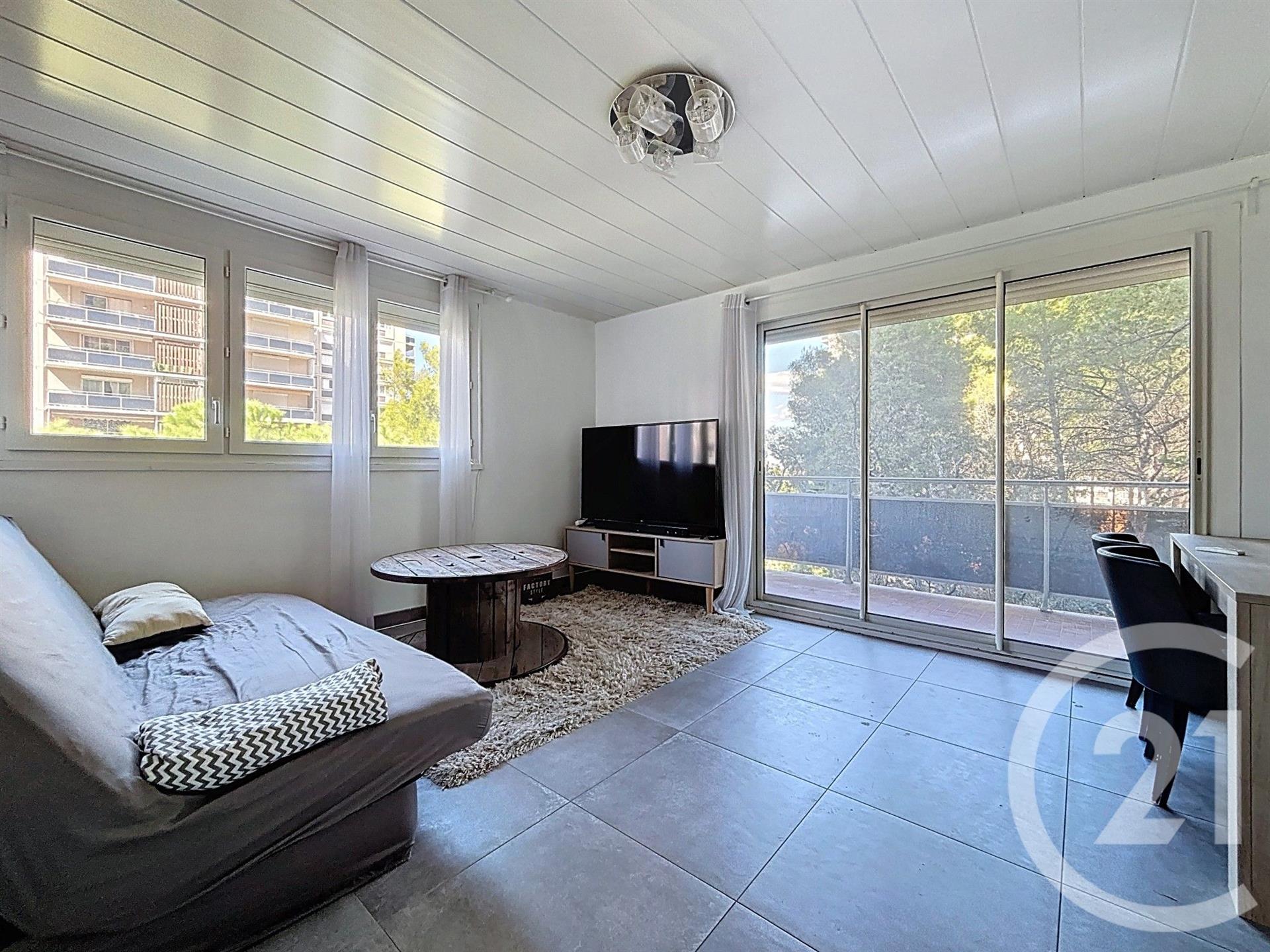 Appartement à louer, 61m², Marseille 10ème