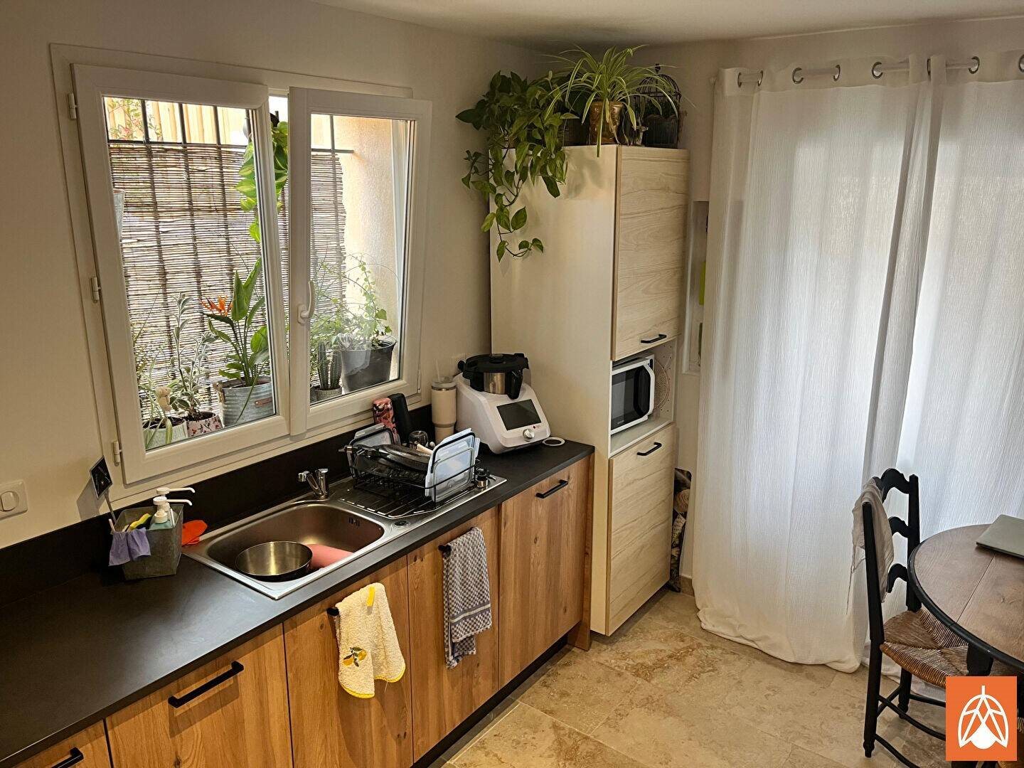 Appartement à louer, 59m², Eyguières