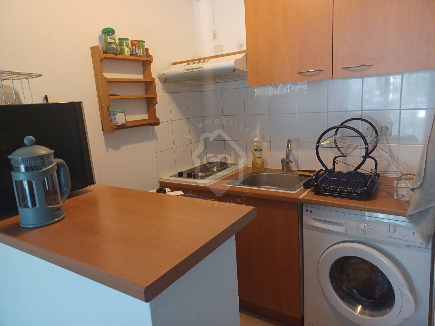 Appartement à louer, 25m², Arles