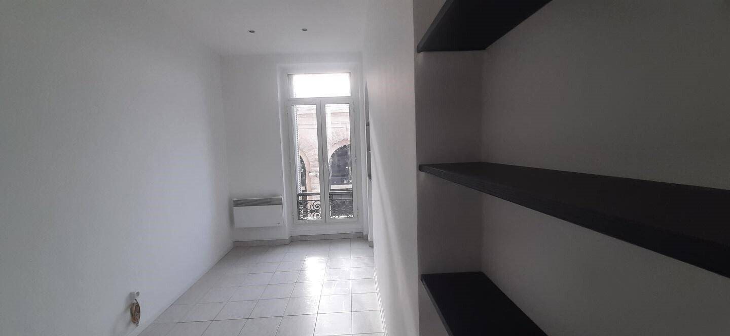 Appartement à louer, 130m², Marseille 2ème
