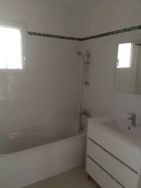 Maison à louer, 90m², Saint-Maximin-la-Sainte-Baume