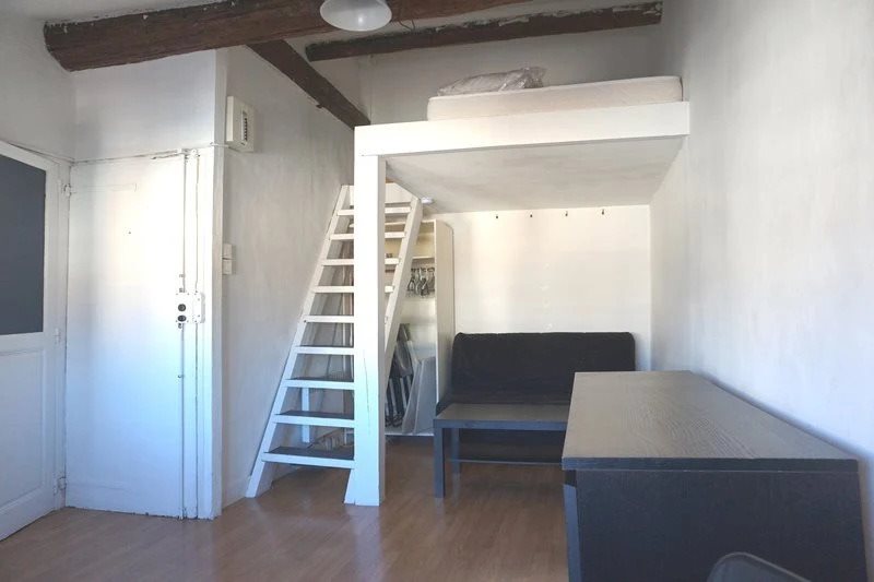 Appartement à louer, 18m², Marseille 6ème