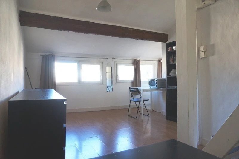 Appartement à louer, 18m², Marseille 6ème