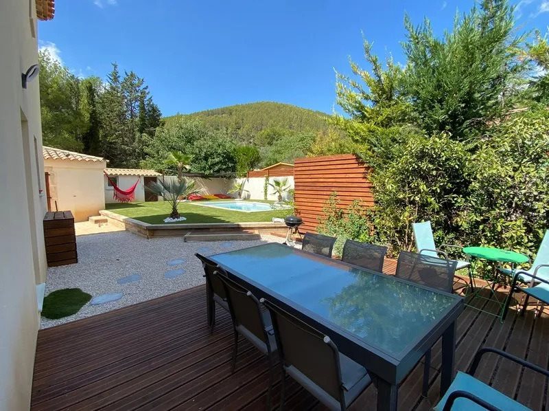 Maison à louer, 96m², Cuges-les-Pins