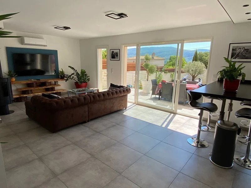 Maison à louer, 96m², Cuges-les-Pins