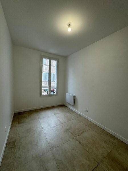 Appartement à louer, 48m², Marseille 5ème