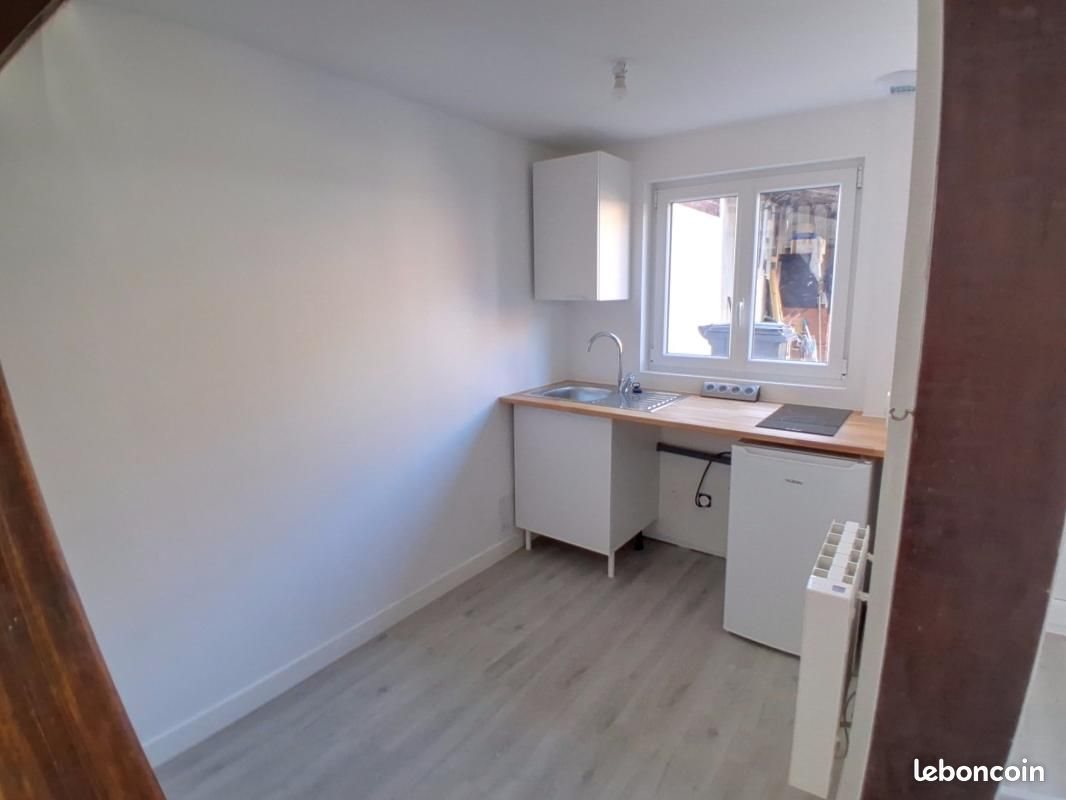 Appartement à louer, 29m², Pont-l'Evêque