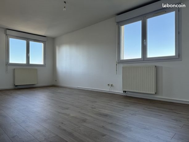 Appartement à louer, 62m², Arpajon-sur-Cère