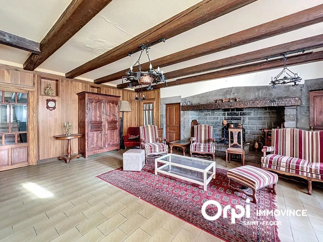 Maison à vendre, 198m², Neuvéglise-sur-Truyère