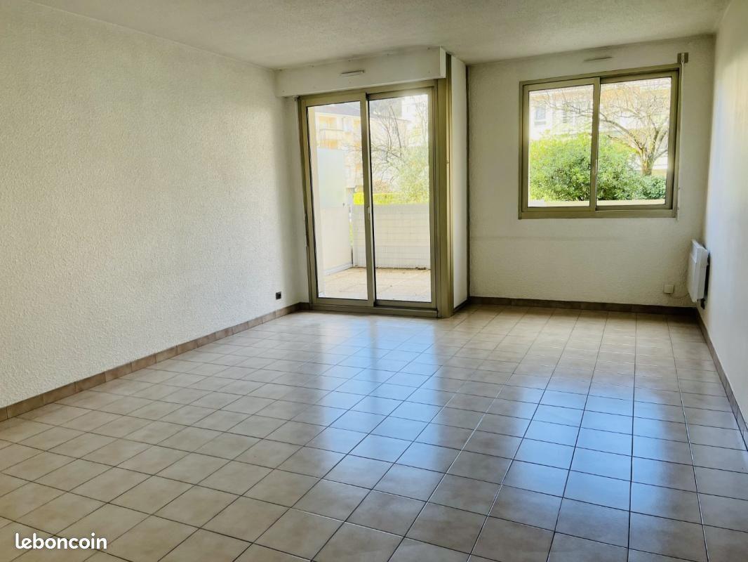 Appartement à louer, 38m², Grenoble