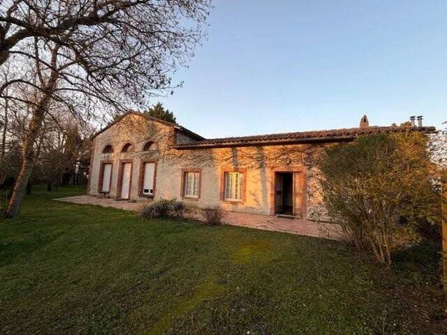 Maison à louer, 191m², Odars