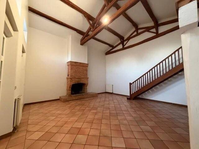 Maison à louer, 191m², Odars