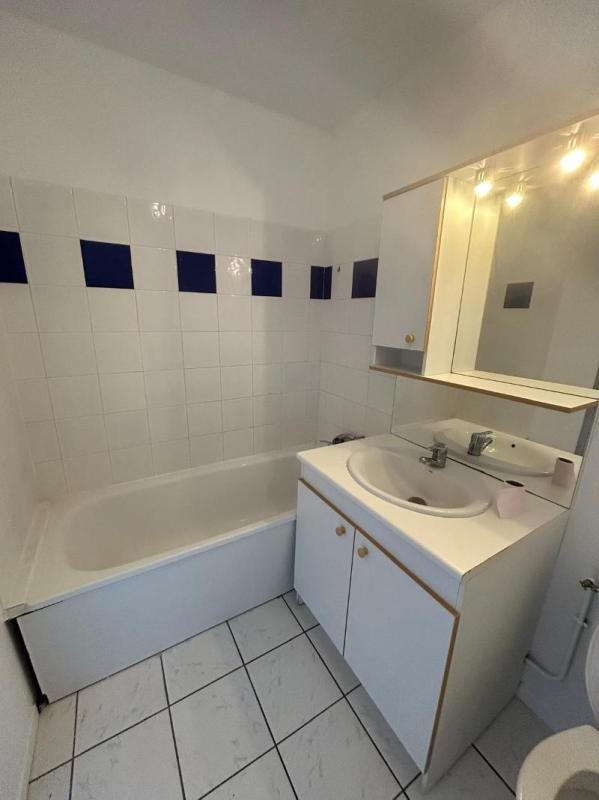 Appartement à louer, 25m², Blanquefort
