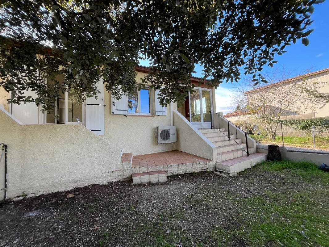 Maison à louer, 70m², Vergèze