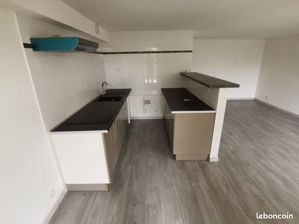 Appartement à louer, 31m², Castries