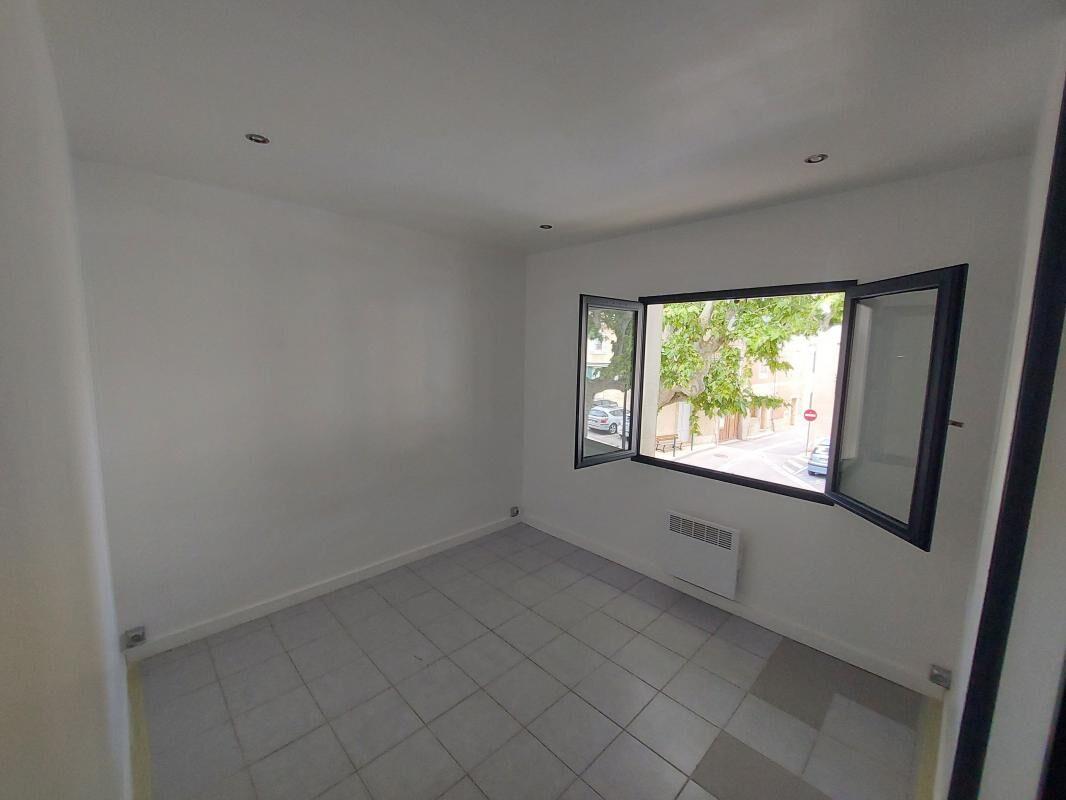 Appartement à louer, 65m², Aimargues