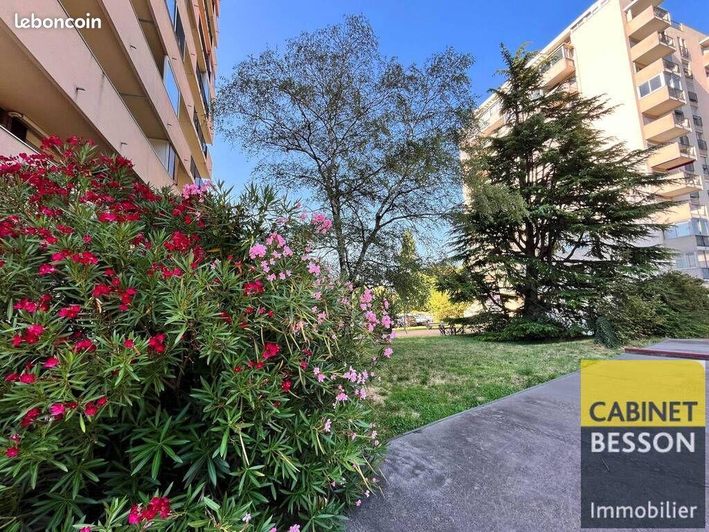 Appartement à vendre, 69m², Grenoble