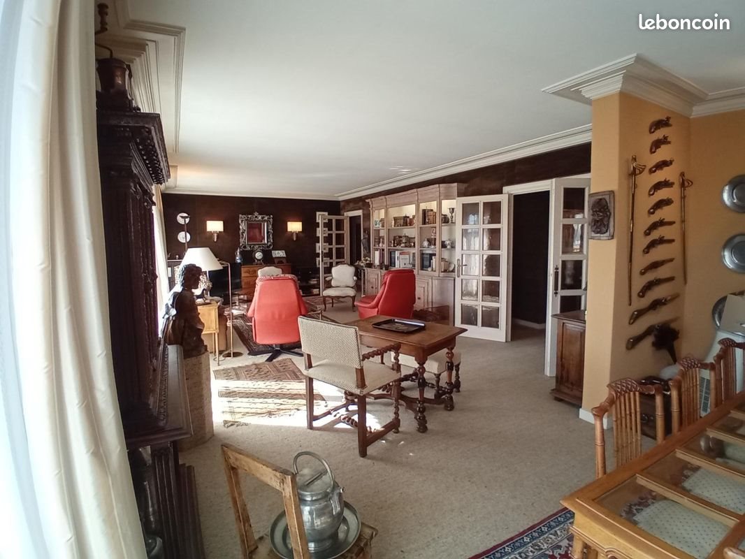 Appartement à vendre, 141m², Montbrison