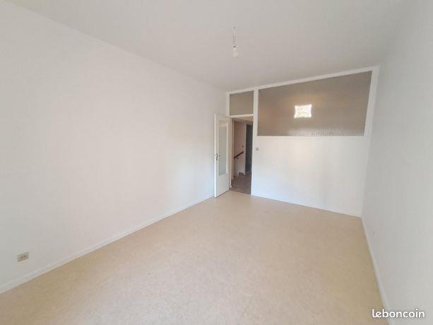 Appartement à louer, 80m², Chazelles-sur-Lyon