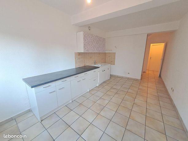 Appartement à louer, 80m², Chazelles-sur-Lyon