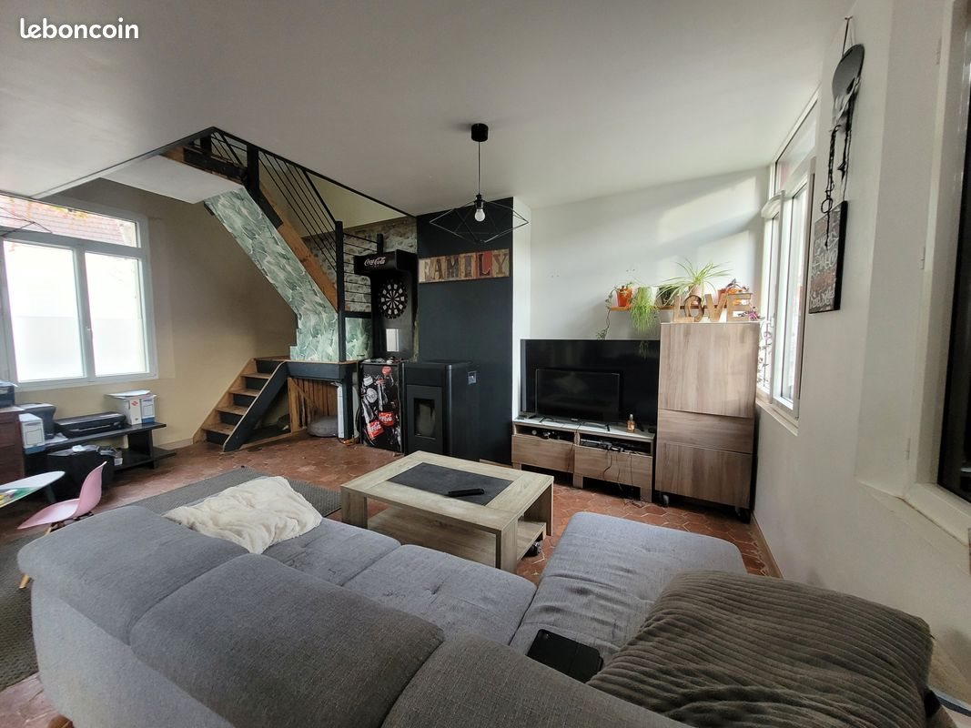 Maison à louer, 130m², Sacy-le-Grand