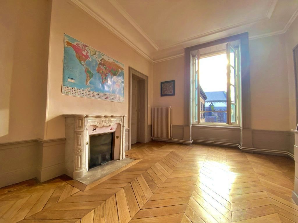 Appartement à vendre, 234m², Clermont-Ferrand