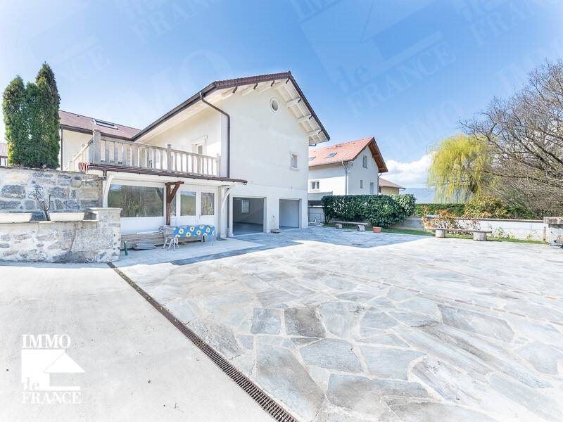 Maison à louer, 315m², Chênex