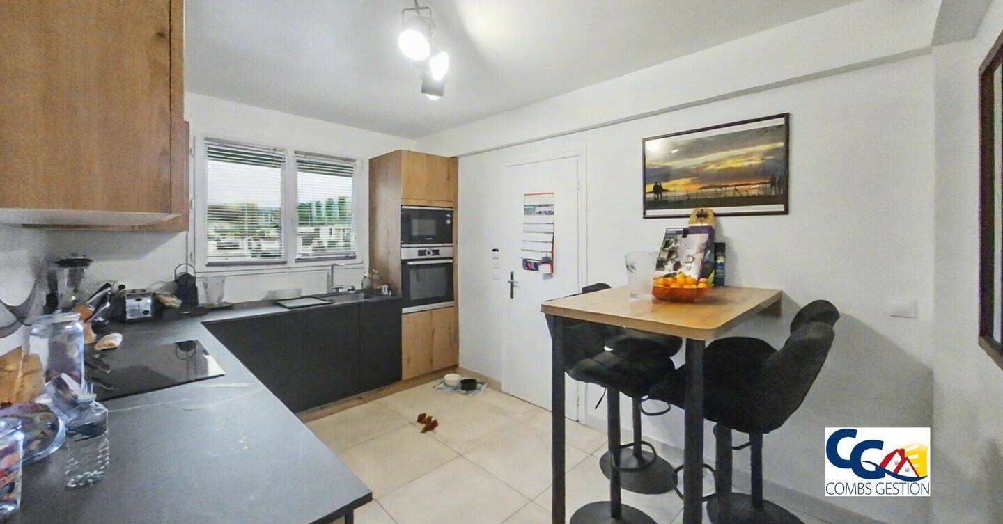 Maison à louer, 123m², Combs-la-Ville