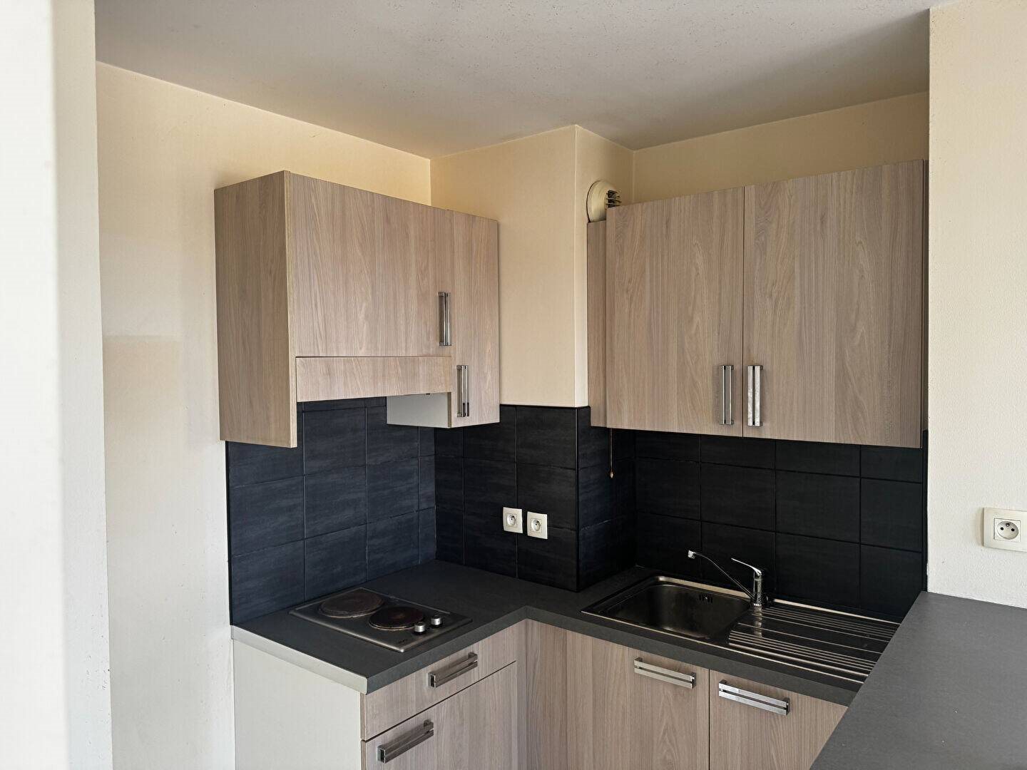 Appartement à louer, 37m², Combs-la-Ville