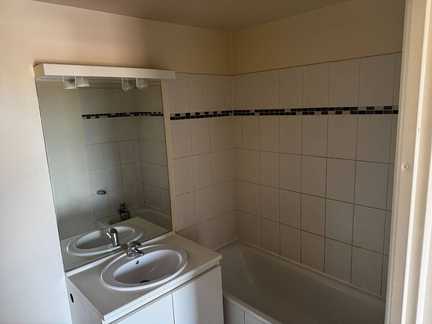 Appartement à louer, 37m², Combs-la-Ville