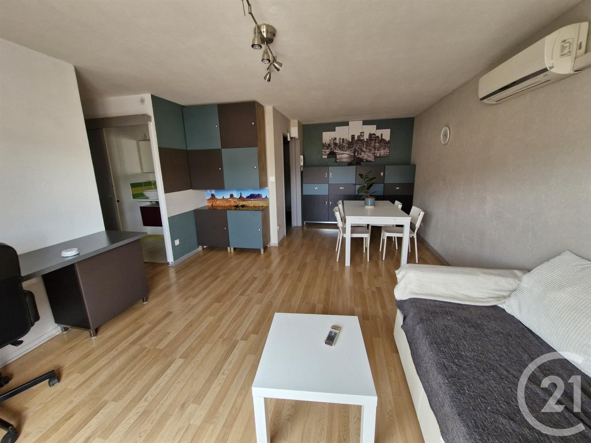 Appartement à louer, 46m², Toulon