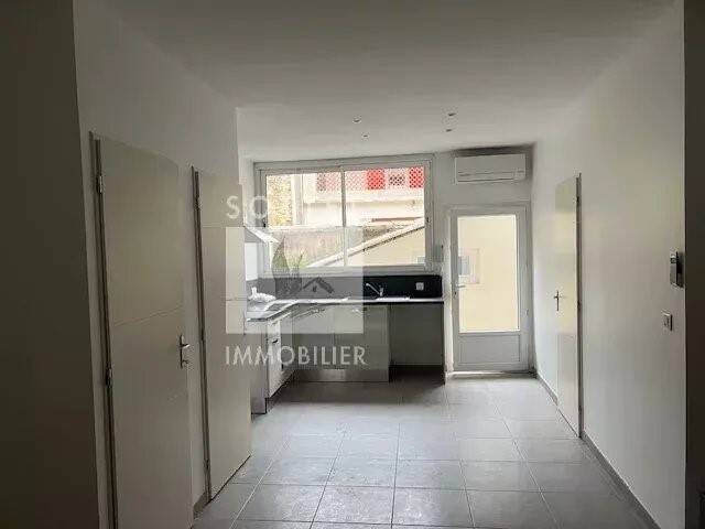 Appartement à louer, 33m², Bollène