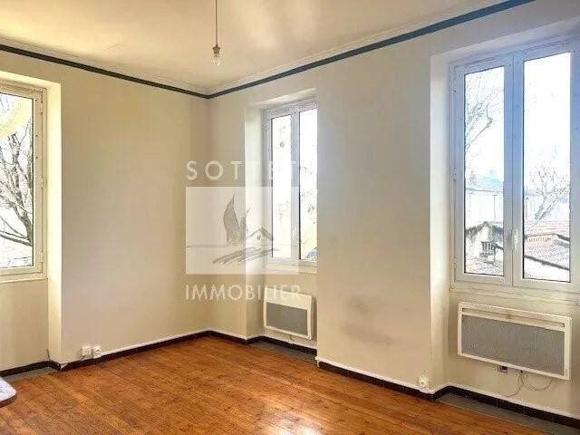 Appartement à louer, 49m², Bollène