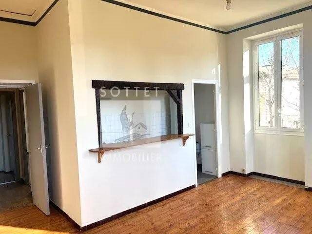 Appartement à louer, 49m², Bollène