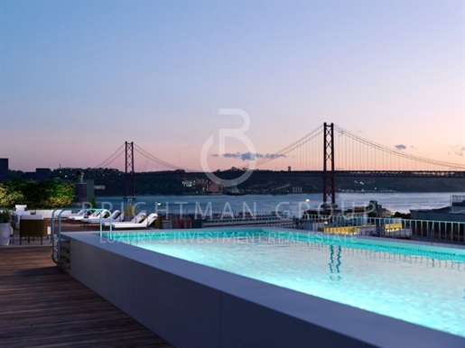3 bedroom apartment with parking and terrace, in Lisbon