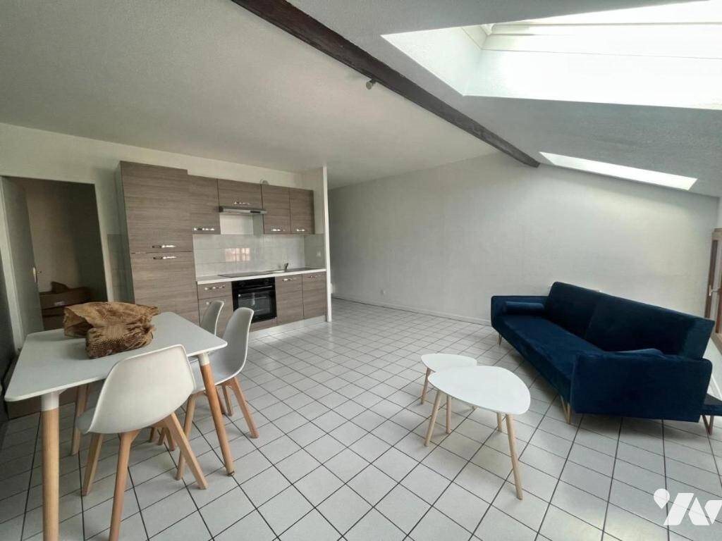 Appartement à louer, 45m², Villars-les-Dombes