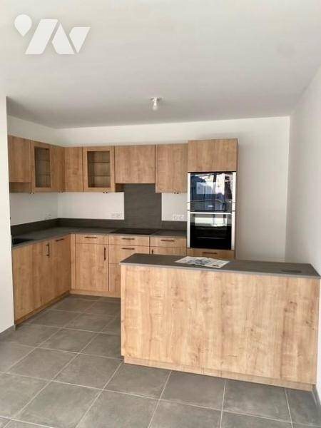 Maison à louer, 71m², Reims