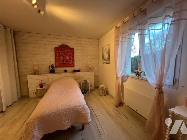 Maison à vendre, 140m², Neuville-sur-Sarthe