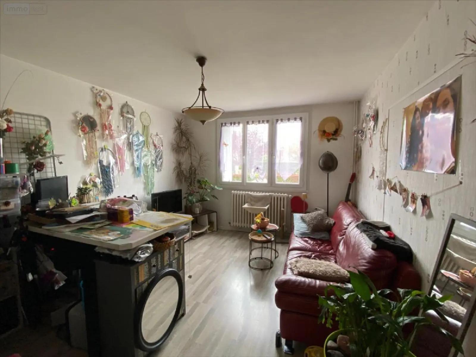 Appartement à vendre, 75m², Arpajon-sur-Cère