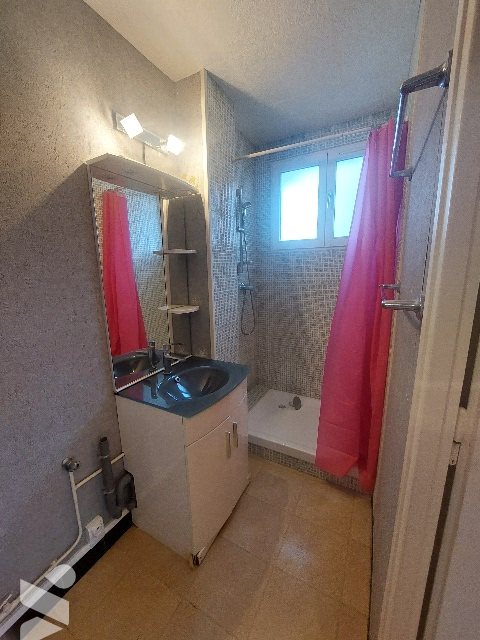 Appartement à louer, 61m², Saint-Rémy