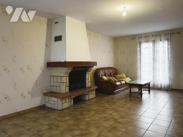 Maison à vendre, 95m², Parigné-l'Evêque