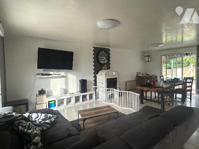 Maison à vendre, 101m², Messei