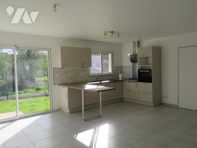 Maison à louer, 74m², Vignacourt