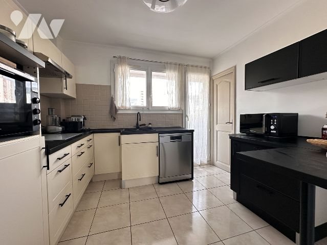 Appartement à vendre, 59m², Toulon