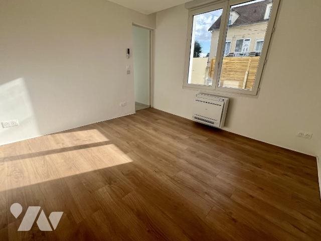 Appartement à louer, 22m², Domont